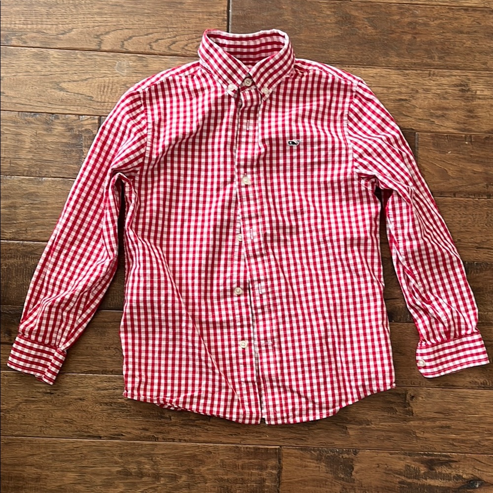 Red Vineyard Vines boys shirt